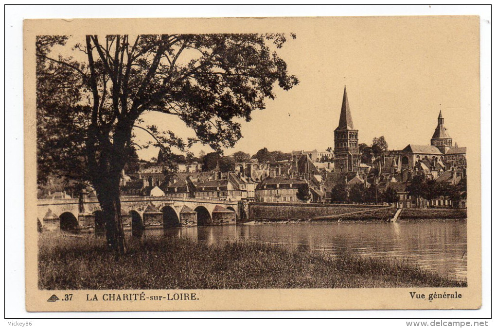 LA CHARITE SUR LOIRE--Vue Générale (pont Sur La Loire) N°37  éd CAP--cachet - La Charité Sur Loire
