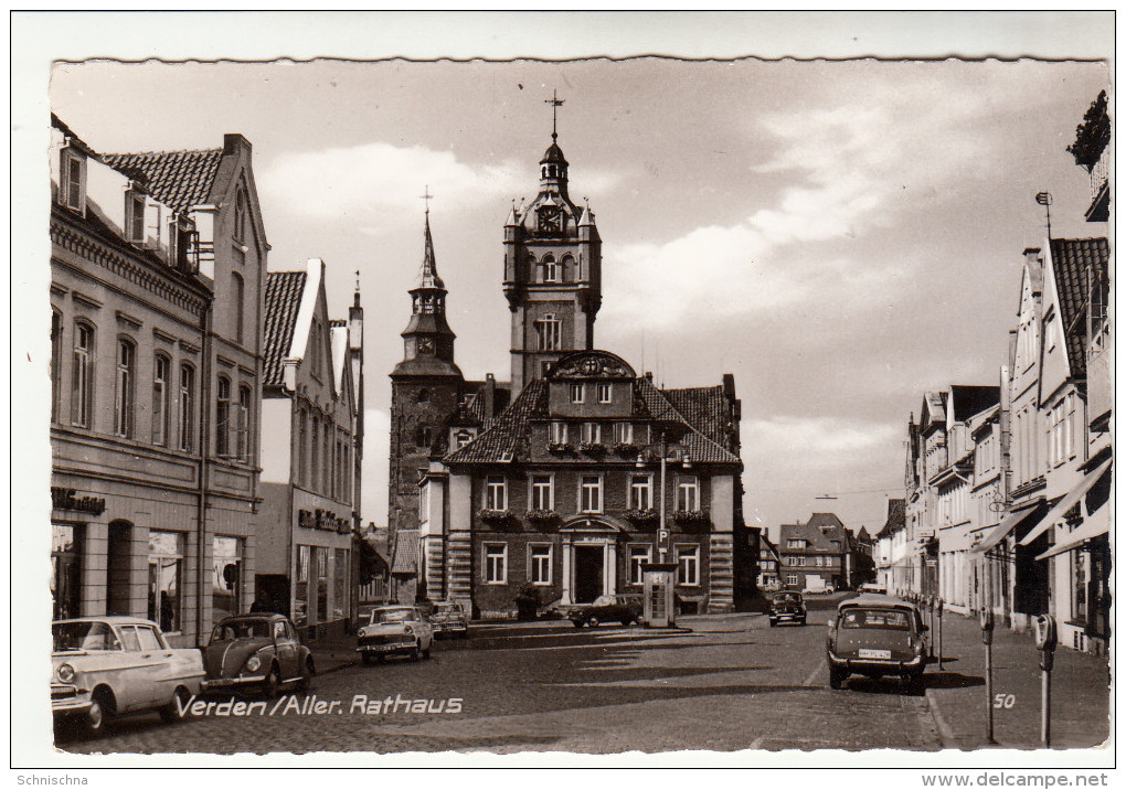 AK Verden An Der Aller, Mit Rathaus, Autos, Ca. 1960 - Verden