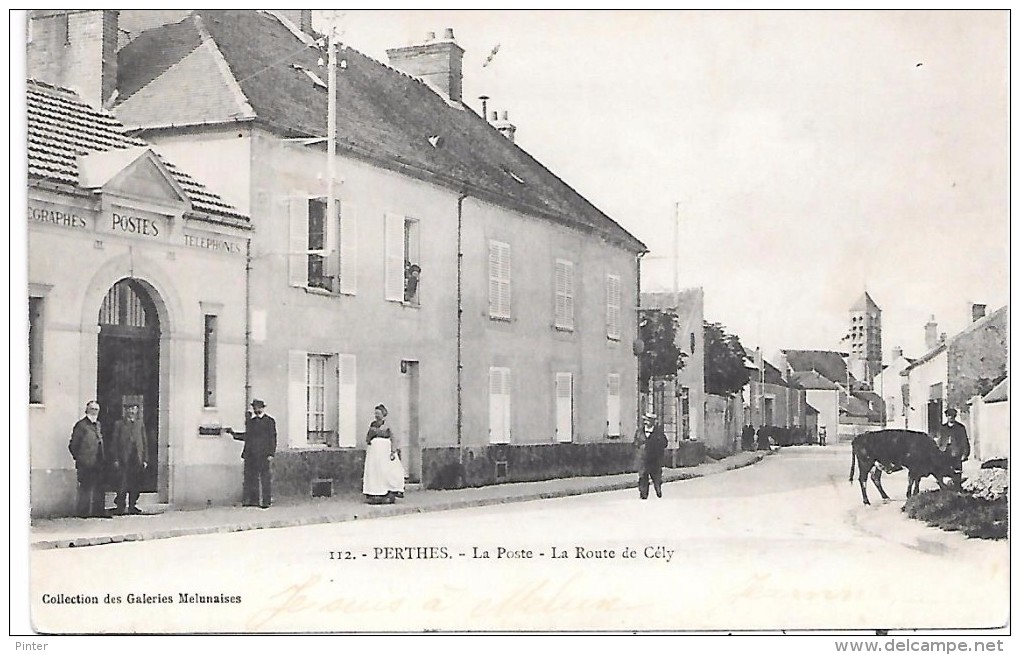 PERTHES - La Poste, La Route De Cély - Perthes