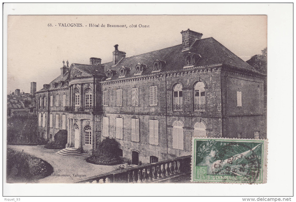 68 - VALOGNES - Hôtel De Beaumont, Coté Ouest - Valognes