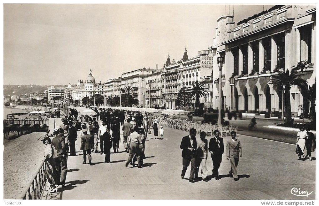 NICE - 06 -   Promenade Des Anglais Et Le Palais De La Miditerranée - WWW - - Monumenten, Gebouwen