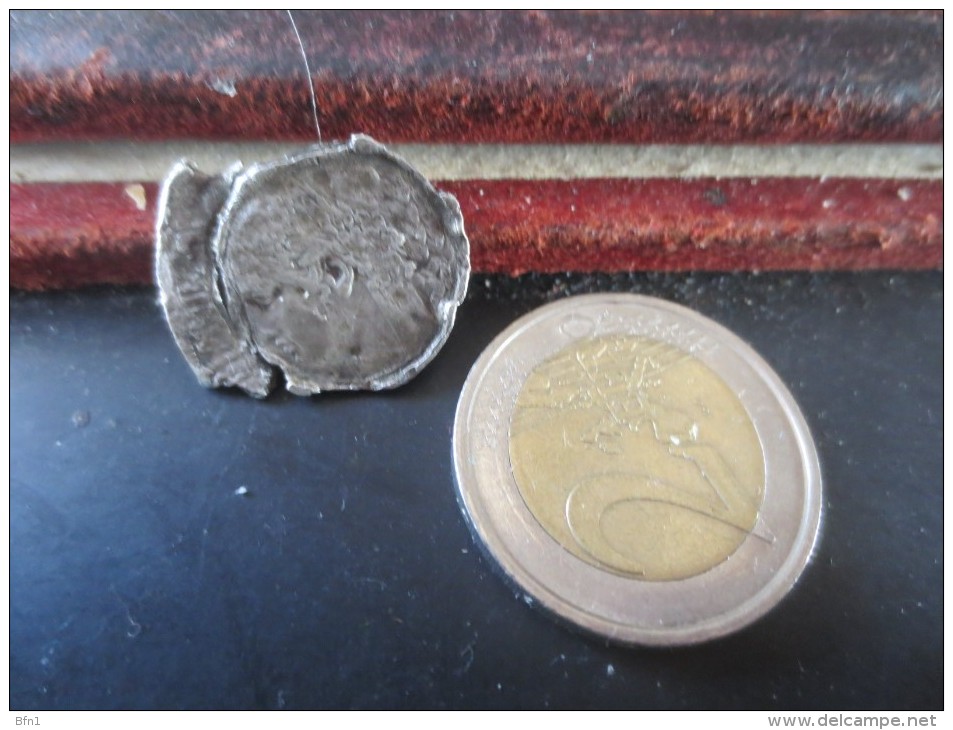 PIECE ECRASEE - 1 FRANC 1872- METAL ARGENT TTB VOIR PHOTOS - Pièces écrasées (Elongated Coins)