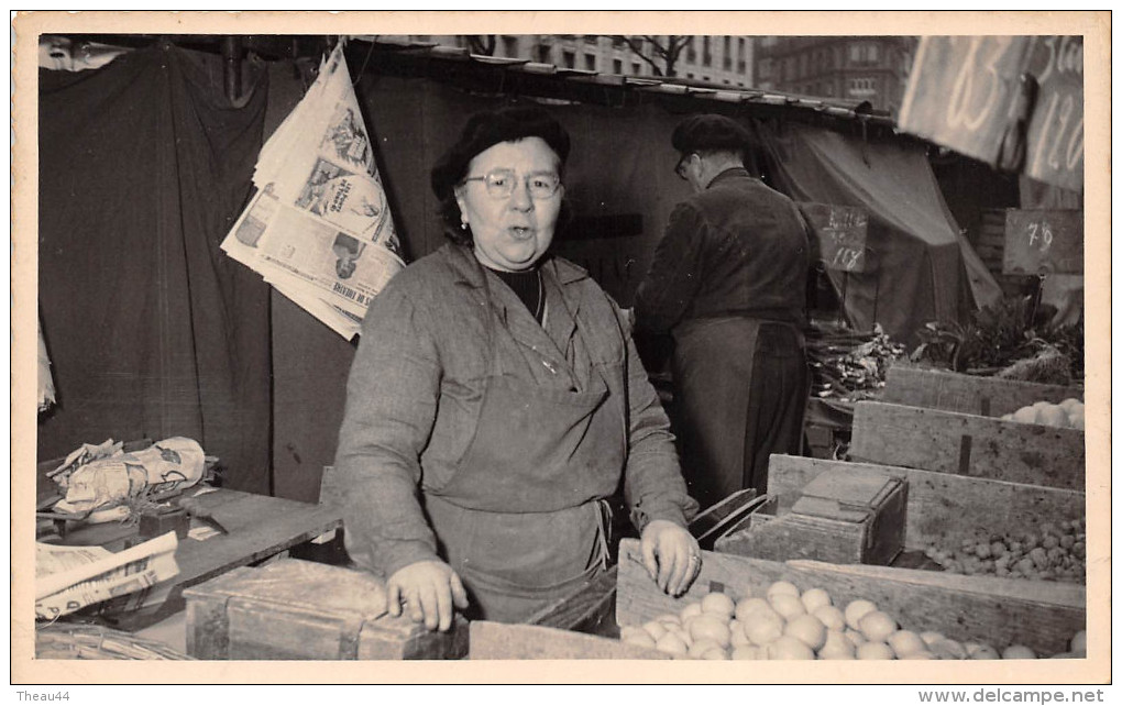 ¤¤   -   Carte-Photo De Marchands Ambulants Sur Les Marchés  -  Marchande De Légumes  -  ¤¤ - Street Merchants