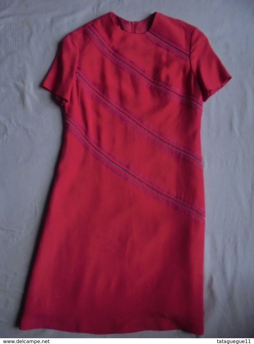 Vintage - Robe rouge 100 % rayonne T 38 Années 70