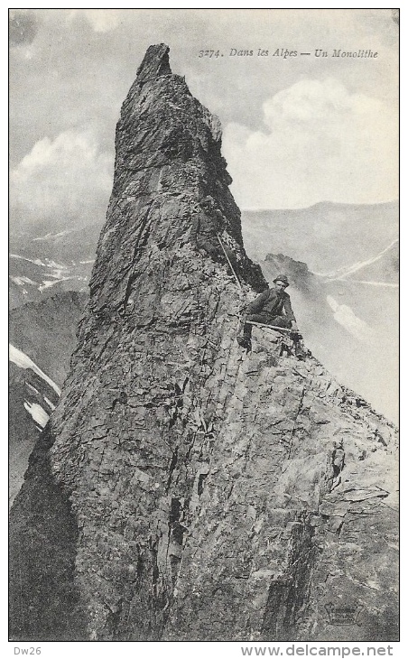 Escalade - Dans Les Alpes - Un Monolithe - Edition Goutagny - Carte Non Circulée - Escalade