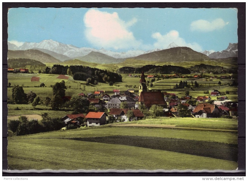 Strasswalchen - Autriche - Im Hintergrund Die Salzburger Berge - Strasswalchen