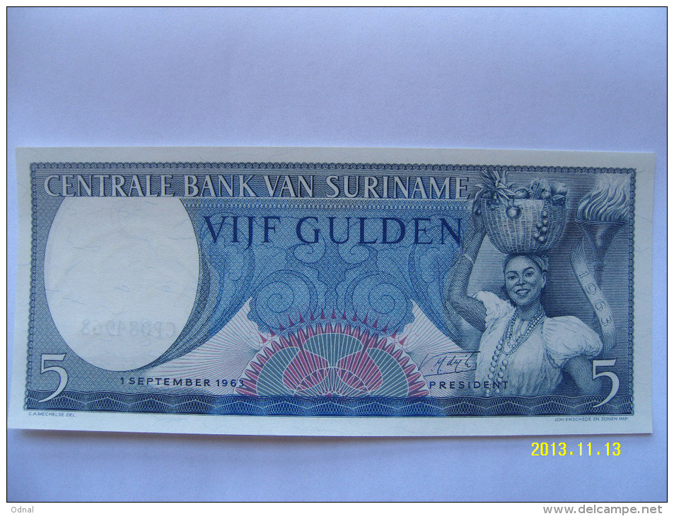 BANCONOTE   SURINAME   5  GULDEN  FIOR DI STAMPA - Suriname