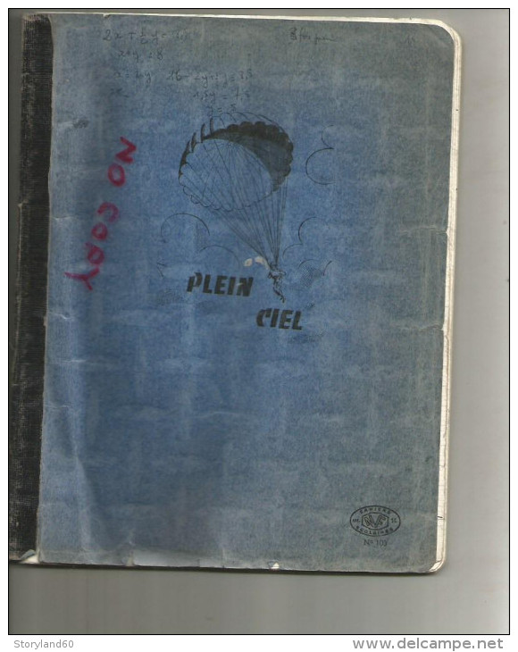 Cahier Plein Ciel  , Couverture Pliée  Un Peu Déformée , Vendu Pour Couverture - P