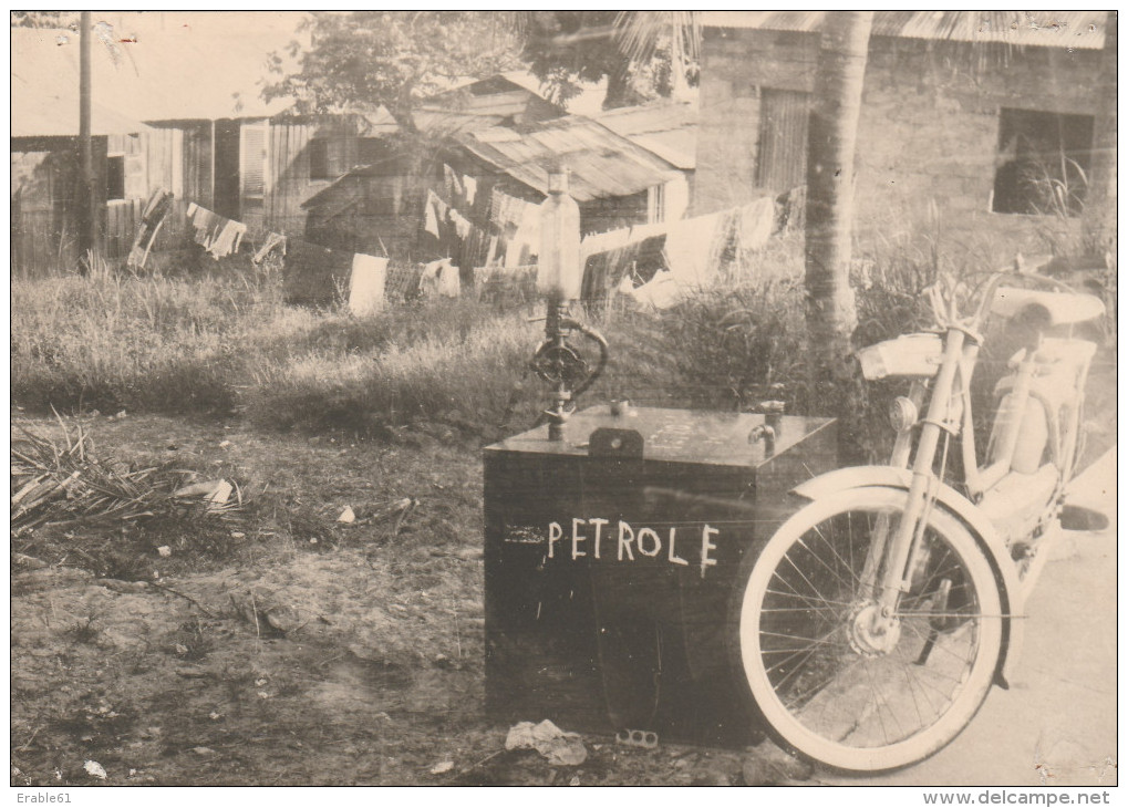 PHOTO 12.5 Par 18 Cms AFRIQUE LIBREVILLE GABON STATION ESSENCE - Africa