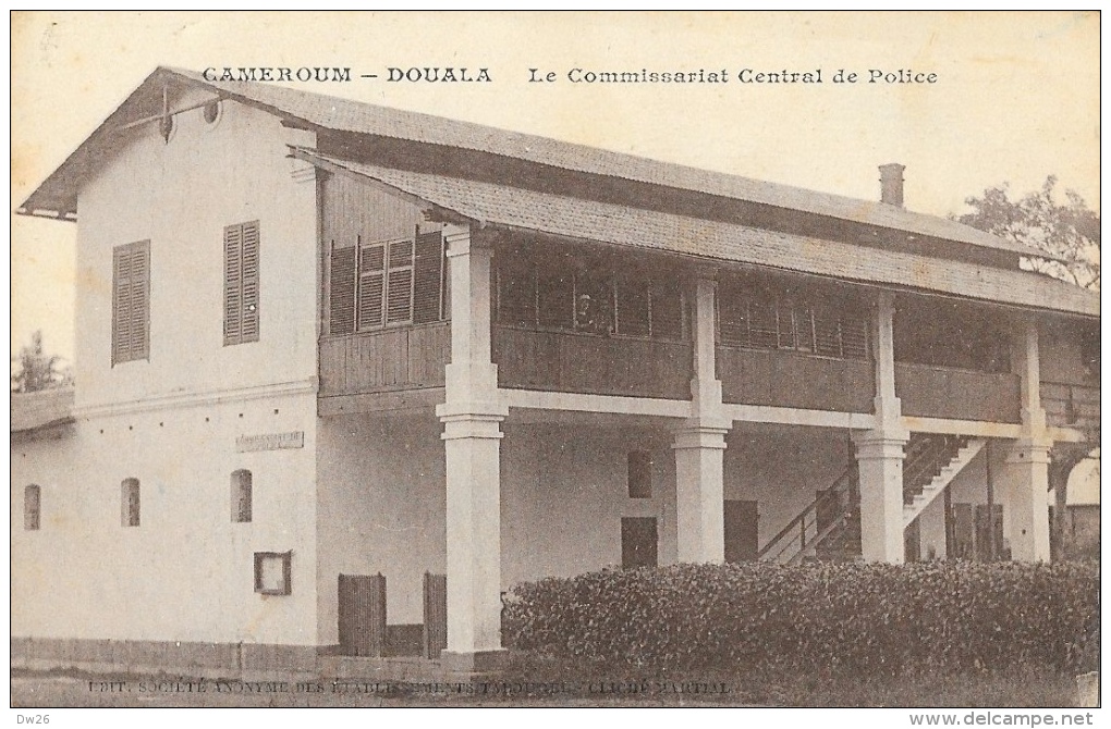 Cameroum (Cameroun) - Douala - Le Commissariat Central De Police - Carte Non Circulée - Cameroon