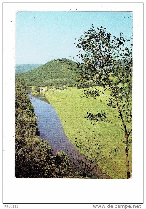 Belgique - HERBEUMONT SUR SEMOIS - Vue Prise De La Roche Des Moulins - Herbeumont