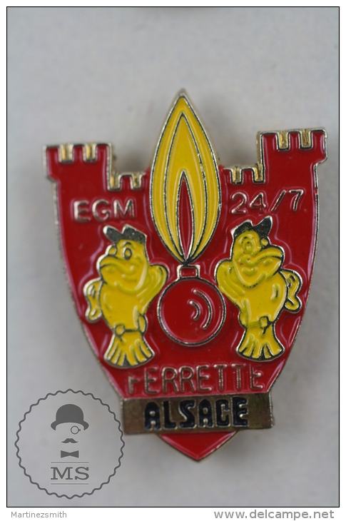 Ferrette Alsace France Sapeurs Pompiers - Pin Badge #PLS - Pompieri