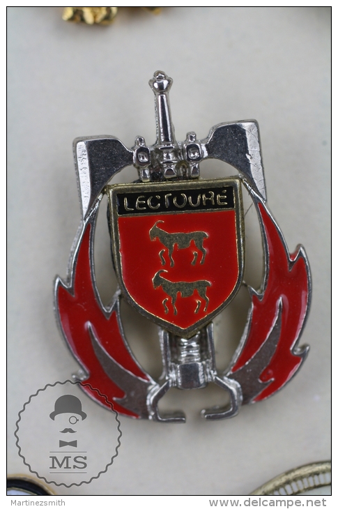Lectoure France Sapeurs Pompiers Fireman/ Firefighter - Pin Badge #PLS - Bomberos