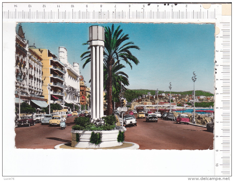 NICE   -   La  Promenade  Des  Anglais - Squares