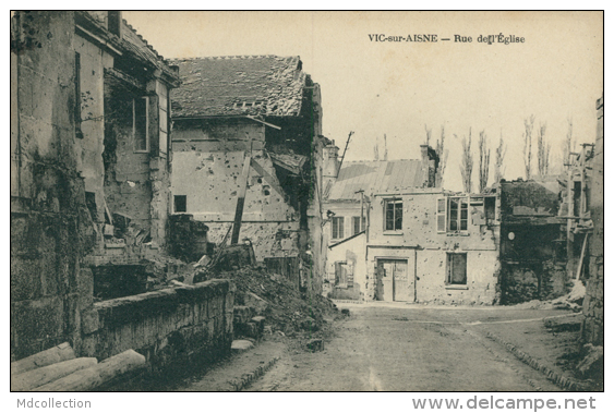 02 VIC SUR AISNE / Rue De L'Eglise / - Vic Sur Aisne