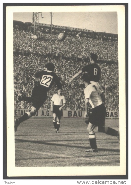 GERMANY -  FUSSBALL  WELT - Stickers N. 13 -  DEUTSCHLAND  V. UNGARN  In BASEL  -1954 - Altri & Non Classificati