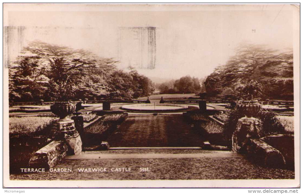 Terrace Garden, Warwick Castle - Warwick
