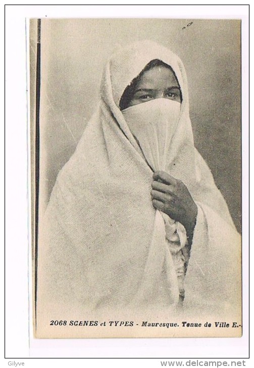 CPA  - Femmes Arabes  Mauresques -Tenue De Ville -  (022) - Femmes