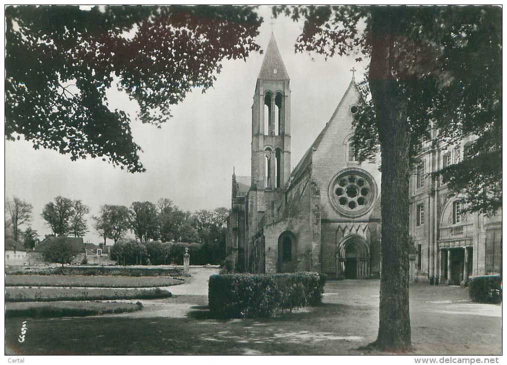 CPM - 60 - SENLIS - Collège Saint-Vincent - La Chapelle Et Le Clocher - Senlis