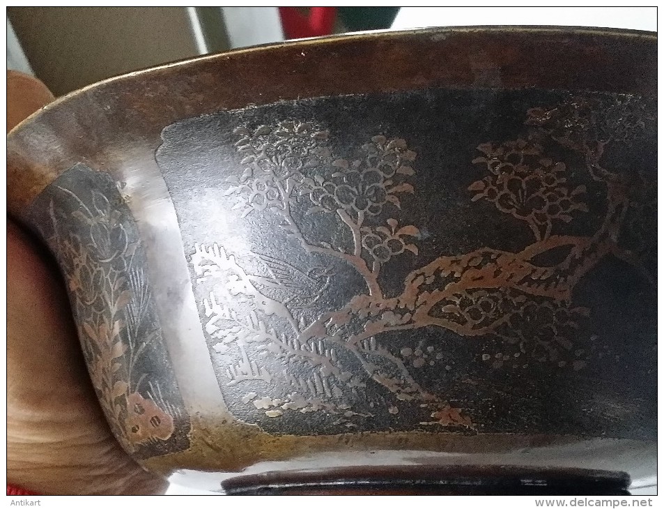 CHINE - Rare, Coupe Cloisonnée En Bronze à Décor De Personnages - Fin XIXe - Arte Asiatica