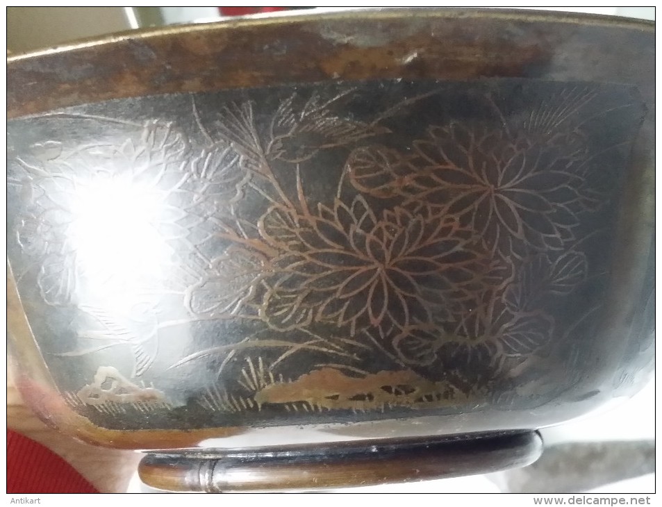 CHINE - Rare, Coupe Cloisonnée En Bronze à Décor De Personnages - Fin XIXe - Asiatische Kunst