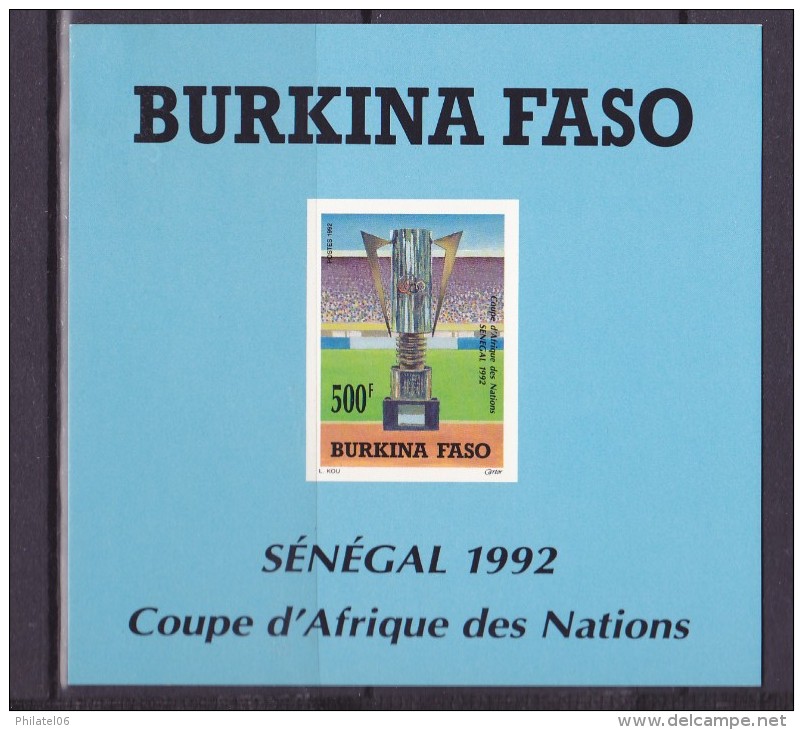 BURKINA FASO  COUPE D'AFRIQUE DE FOOT BALL  1993  EPREUVE DE LUXE CARTONNEE - Coupe D'Afrique Des Nations