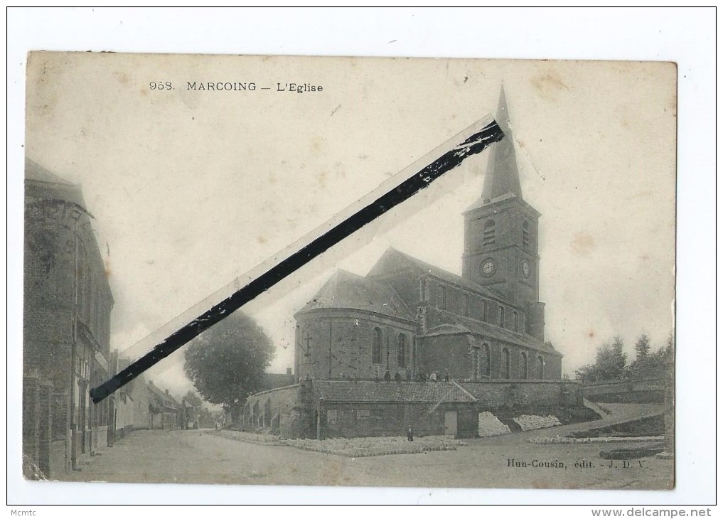 CPA Très Tachée  - Marcoing - L'Eglise - Marcoing