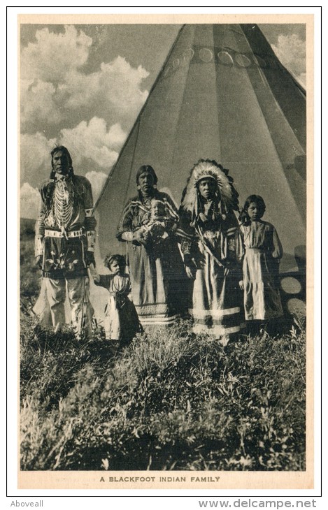1906  Blackfoot  Indian Family - Native Americans