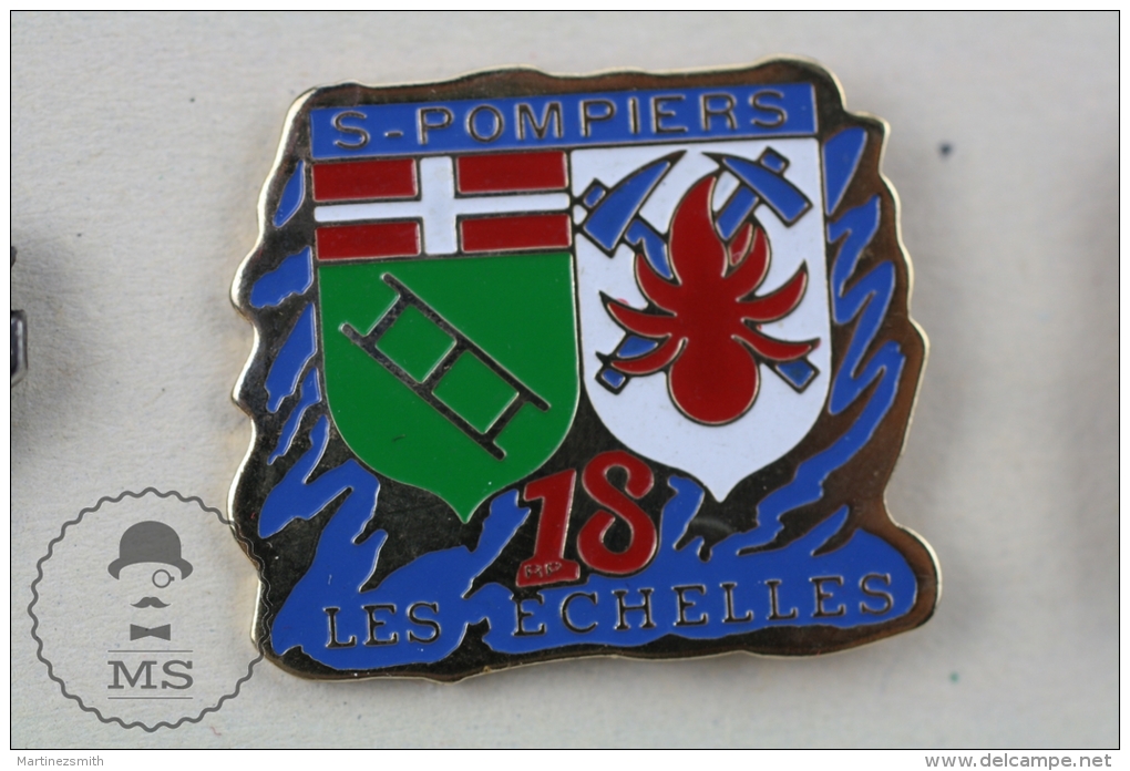 Sapeurs Pompiers Secteur 18 France - Les Echelles - Fireman Firefighter - Pin Badge #PLS - Bomberos