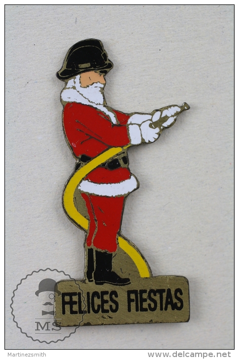 Sapeurs Pompiers France - Fireman Firefighter, Spanish Christmas Santa Claus Suit - Pin Badge #PLS - Feuerwehr