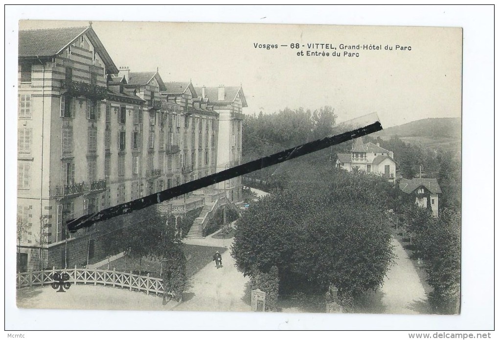 CPA - Vosges - Vittel - Grand Hôtel Du Parc Et Entrée Du Parc - Contrexeville