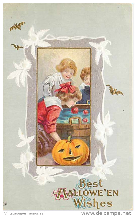 240329-Halloween, Stecher No 345 B, Children Watching A Girl Bobbing For Apples, Jack O Lantern - Halloween