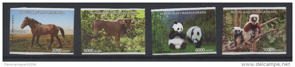 Madagascar Madagaskar 2014 Mi. 2678x/2681x Chine China IMPERF Non Dentelé Set Of 4 Joint Issue Faune Fauna Panda Horse - Bären