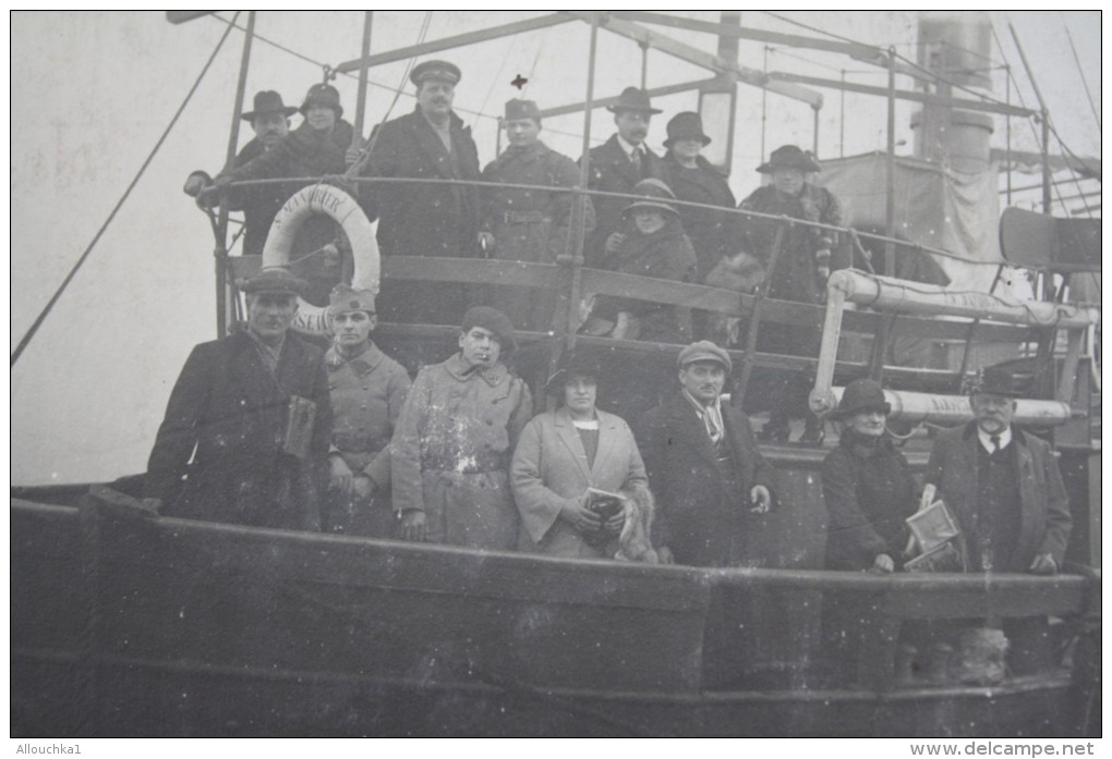 MILITARIA RPPC /CPA SOUVENIR DE MILITAIRE SUR BATEAU A MARSEILLE PARTANT PR CHATEAU D'IF &gt; PHOTO CPPV - Guerre, Militaire