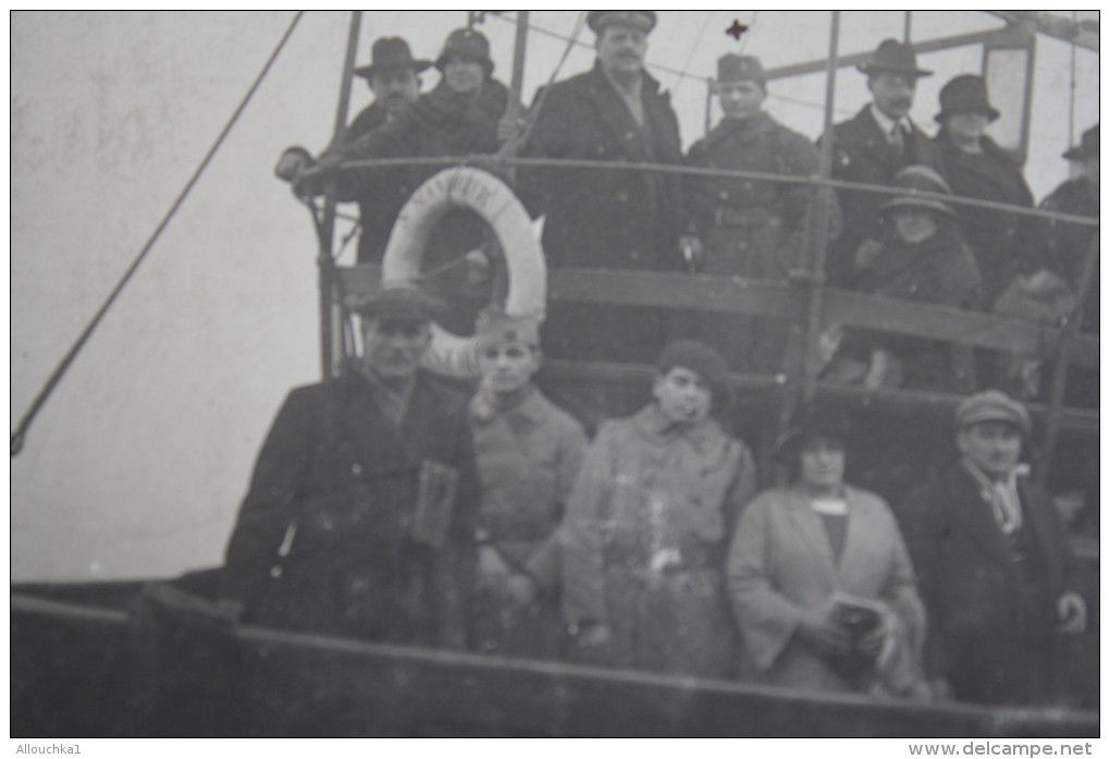 MILITARIA RPPC /CPA SOUVENIR DE MILITAIRE SUR BATEAU A MARSEILLE PARTANT PR CHATEAU D'IF &gt; PHOTO CPPV - Guerre, Militaire