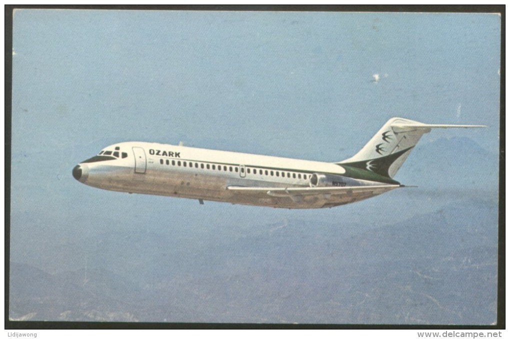 OZARK AIRLINES DC-9 POSTCARD - 1946-....: Ere Moderne