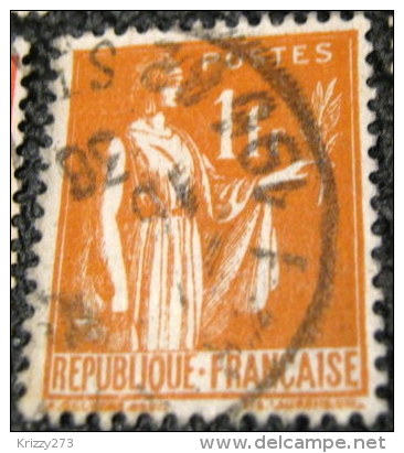 France 1932 Peace 1f - Used - 1932-39 Paix