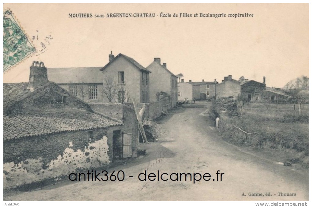 CPA 79 MOUTIERS SOUS ARGENTON CHATEAU Carte Rare - Ecole De Jeunes Filles Et Boulangerie Coopérative - Argenton Chateau