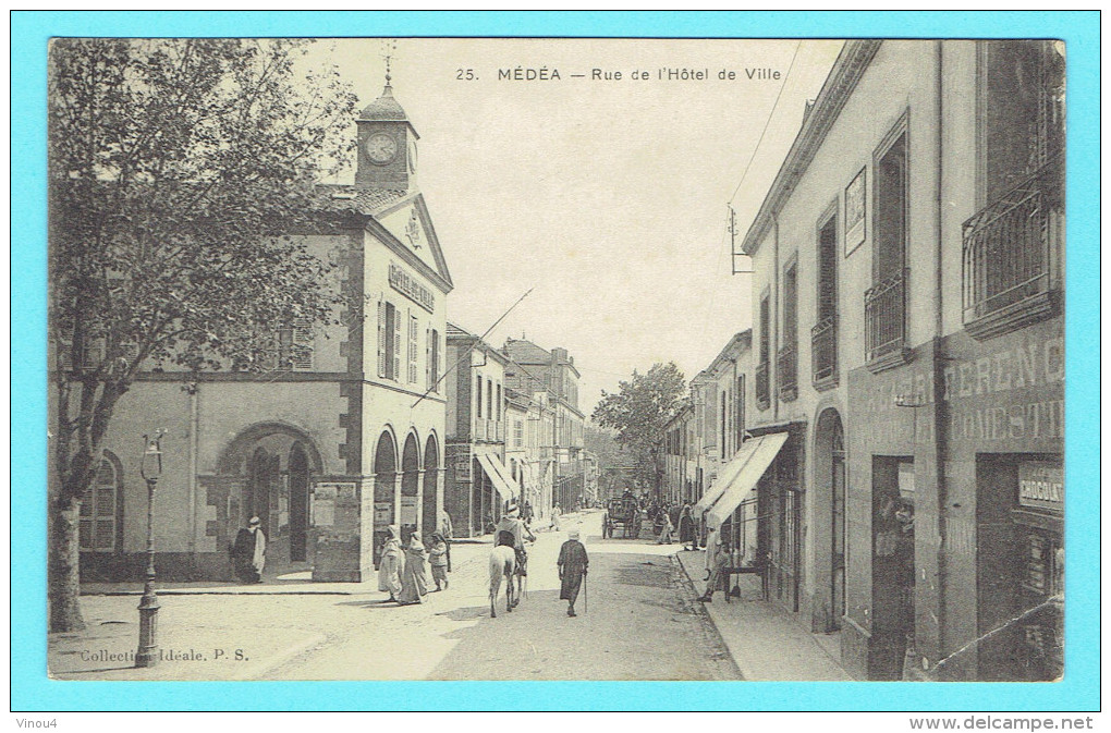 CPA MEDEA Rue De L'hôtel De Ville ALGERIE - Medea