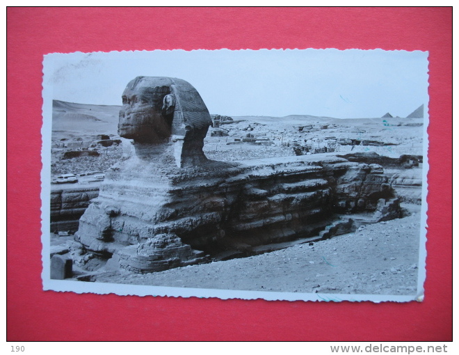 GIZA-The Sphinx - Pyramiden