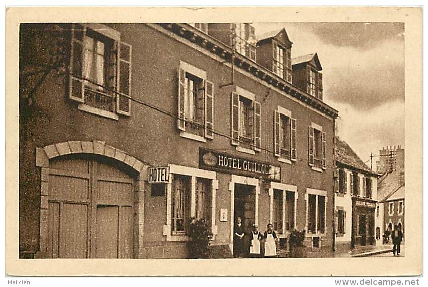 - Finistere - Ref- D284 - Landivisiau - L Hotel Guillot Rue Saint Guenal -  Tout Confort - Commerce De Chevaux - - Landivisiau