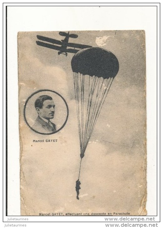 MARCEL GAYET EFFECTUANT UNE DESCENTE EN PARACHUTE - Parachutting