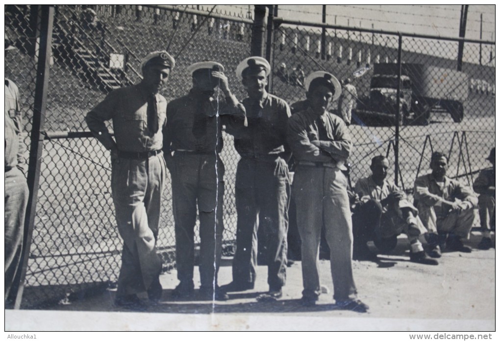 ORIGINAL PHOTOGRAPHY RFA SAILORS SHIPYARD ON THE BOAT" KING-SALVOR"FEB 17TH,1944 Royal Fleet Auxiliary IN FULL WAR->WW2 - Boats