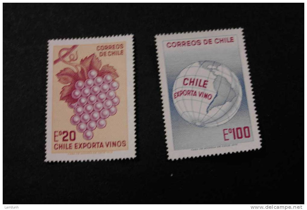 Chile 439-40  Cpl MNH Grapes Chilean Wine Exports 1973 A04s - Cile