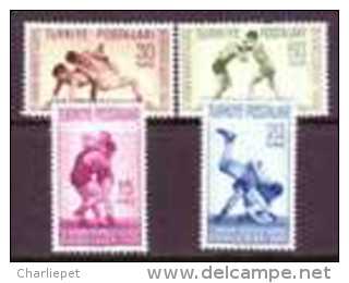 Turkey Scott # 986-9  WRESTLING CHAMPIONSHIPS  1949 MNH Catalogue $11.90 - Unused Stamps