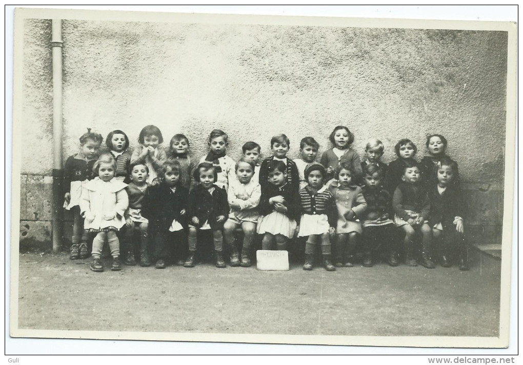 Photographie-PHOTO (Format 18 X12 Cms) SAINT SAVINIEN Charente Maritime (17350) Années 1950-51  4ème Classe Ecole - Places