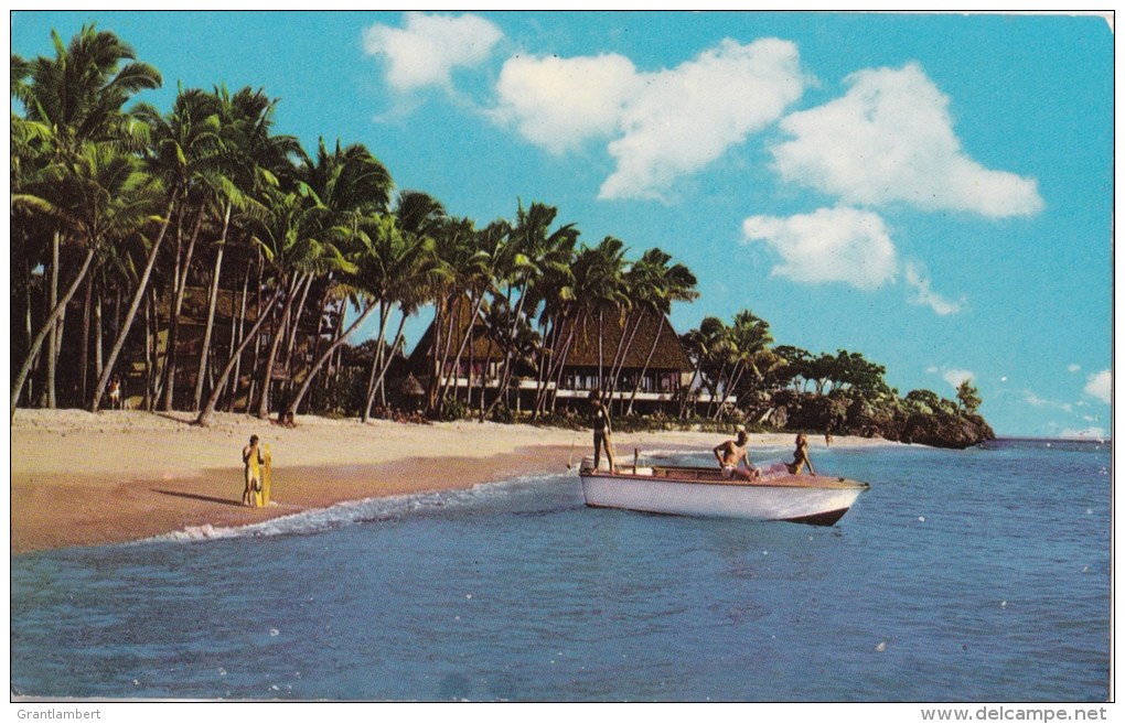 On The Beach, Fiji - Stinsons 1183 Unused, Probably 1960s - Fiji