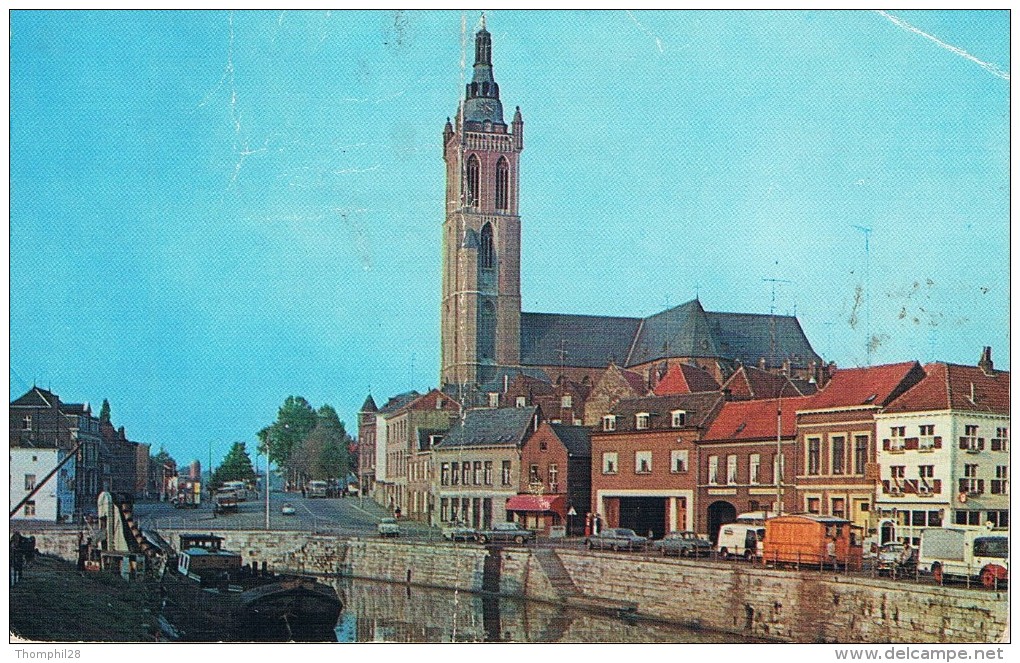 ROERMOND - H. Chirstotoruskathedraal - Animation : Autos, Camion Et Péniche - Petit Format, Circulé, 2 Scans - Roermond