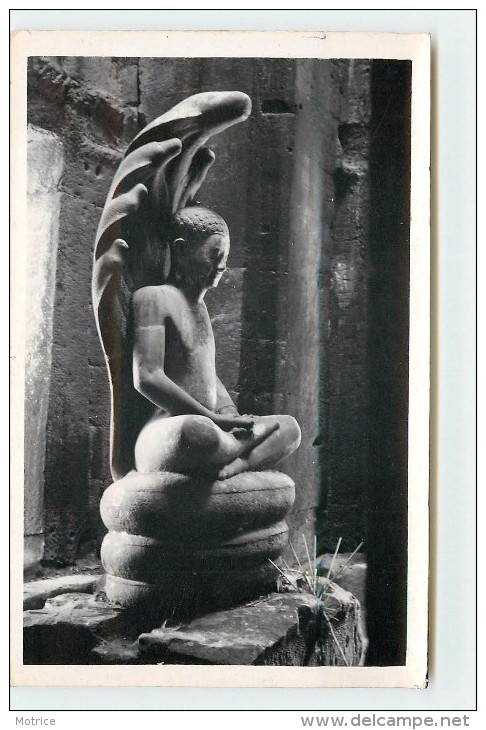 ANCKORVAT - Sculpture, Boudhisme. - Cambodge