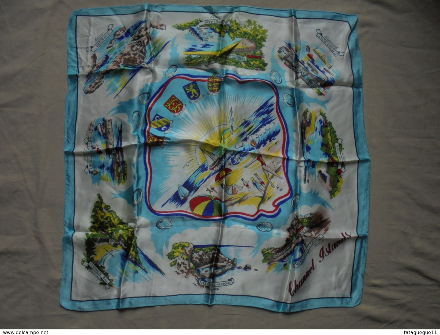 Ancien - Foulard Dame "CHANNEL ISLANDS" Années 50/60 - Hoofddoeken En Sjaals